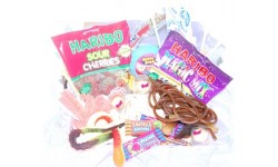 2 Kool 4 Skool Tuck Box
