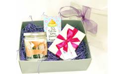 New Baby Candle Gift Set