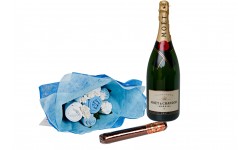Bubbles and Bouquet Blue Gift Set