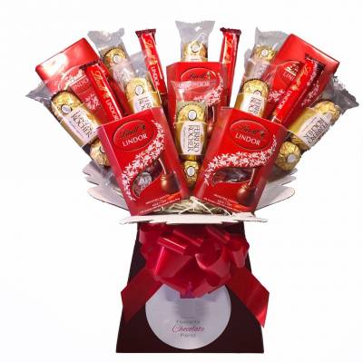 Valentines Day Giant Lindor and Ferrero Rocher Bouquet