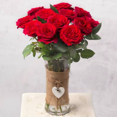 Funky Hampers 12 Red Roses