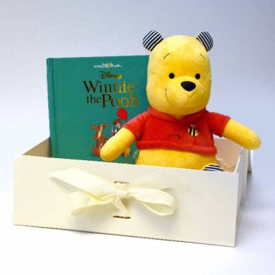 Winnie the Pooh Personalised Story and Toy Gift Set - 39.95 Winnie the Pooh Personalised Story and Toy Gift Set