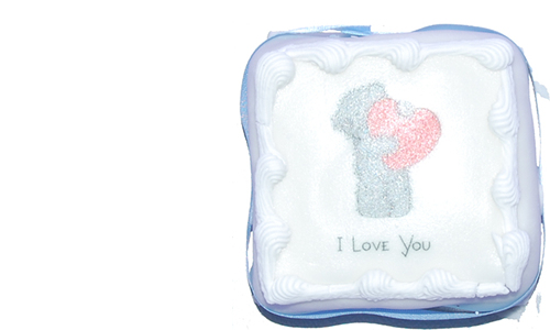 FunkyHampers I Love You Cake