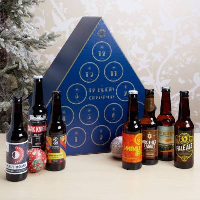 12 Beer Christmas tree