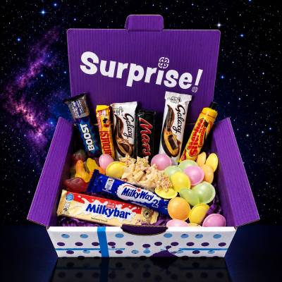 Out of This World Sweet Gift Box