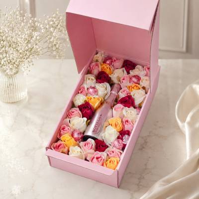 Pink Bottega Bloom Indulgence Box