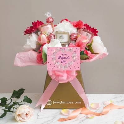 Mothers Day Pretty in Pink Chocolate and Yankee Candle Bouquet