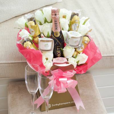 The Pink Champagne and Yankee Candle Bouquet