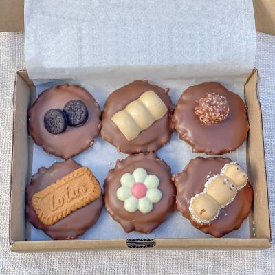 Mixed Box of Cookie Crisp Chocolate Biscuits