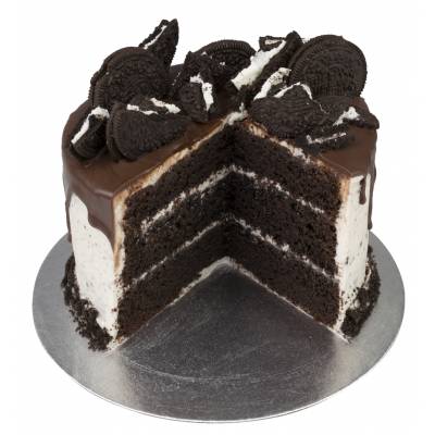 Oreo Cookies and Cream Cake
