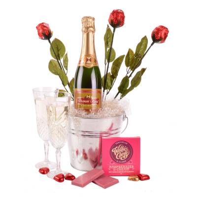 Image of Hearts and Roses Gift Set
