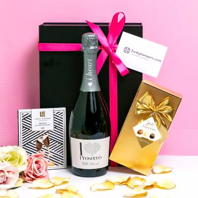 The Prosecco and Luxury Chocolate Gift