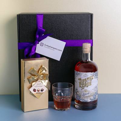 Pirate's Grog Spiced Rum And Chocolates Gift