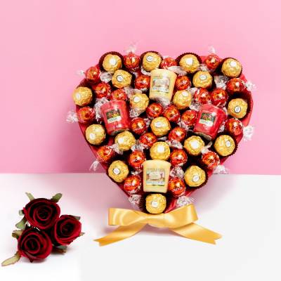 Image of Yankee Candle, Ferrero Rocher and Lindor ChocoLover Hamper