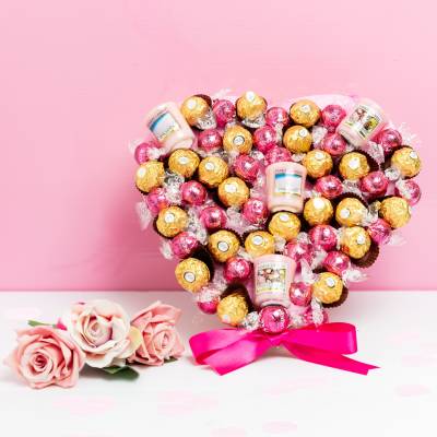 Image of Yankee Candle, Nutella and Lindor ChocoLover Hamper