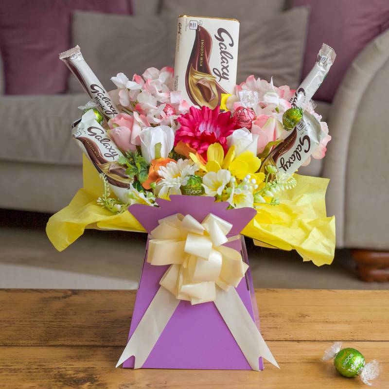 Galaxy in Bloom Chocolate Bouquet