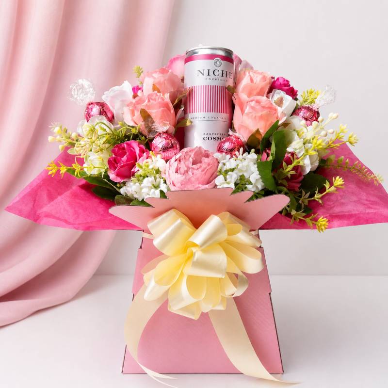 Raspberry Cosmo Chocolate Bouquet