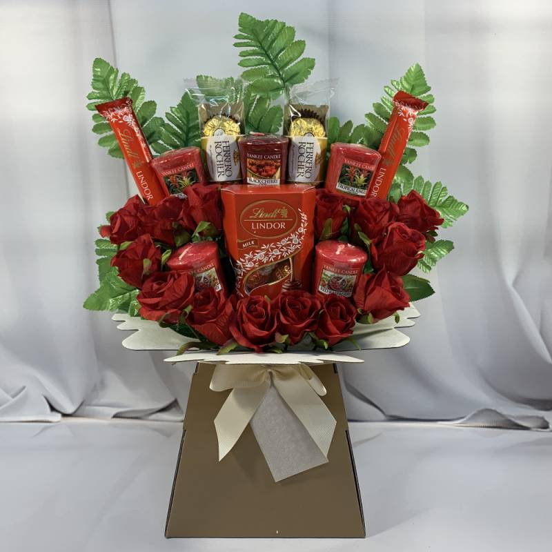 Yankee Candle and Roses Lindor and Ferrero Bouquet
