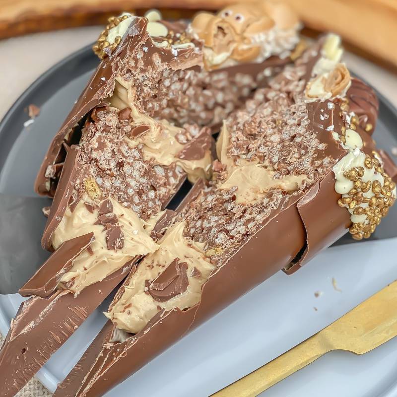 Bueno Fully Loaded Chocolate Ice Cream Cone