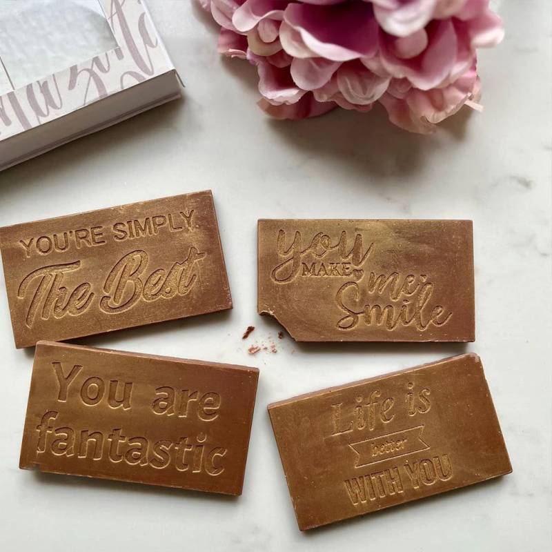Milk chocolate Compliments