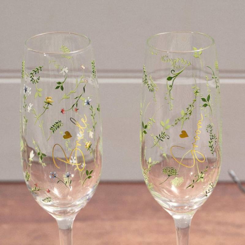 Bride & Groom Champagne Flute Set – Wedding Gift Glasses with Luxury Gift Box Bride & Groom Champagne Flute Set – Wedding Gift Glasses with Luxury Gift Box