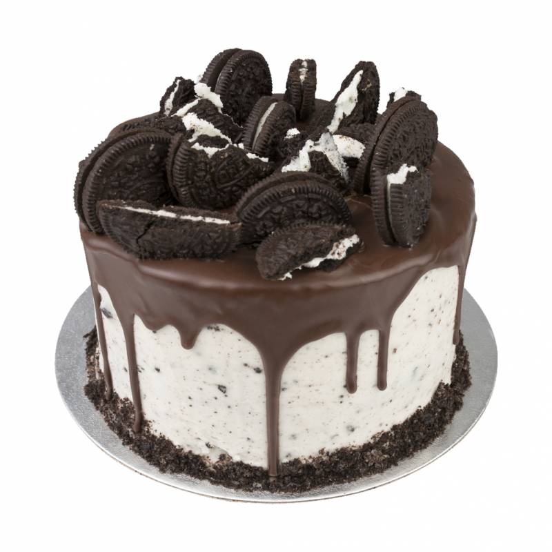 Oreo Cookies and Cream Cake