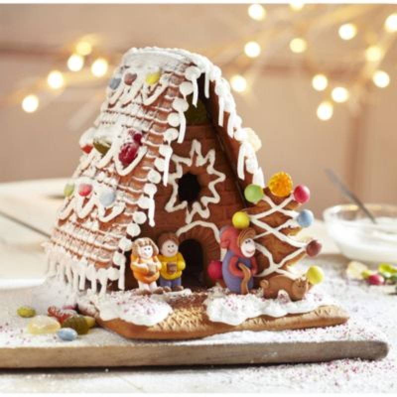 Build Your Own Gingerbread House Set