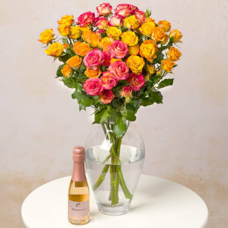 Autumn Spray Roses and Prosecco Gift