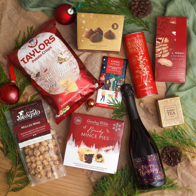 The Festive Favourites Prosecco Hamper