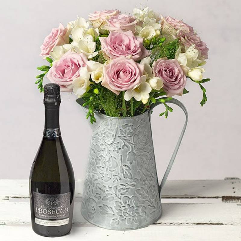 Prosecco and Roses