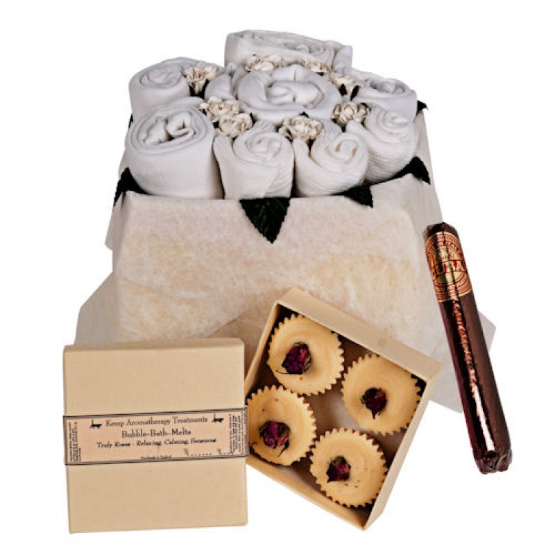 Mummy Daddy and Me Gift Set in Classic White