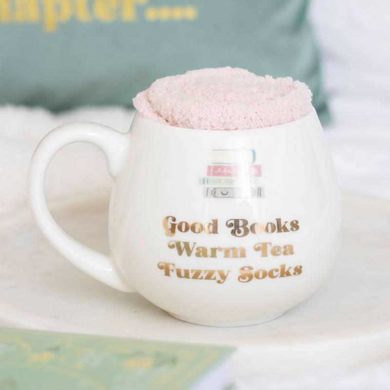 Book Lover’s Cosy Mug & Socks Set