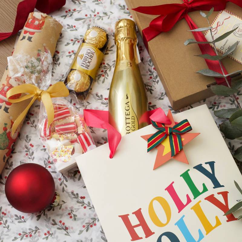 Holly Jolly Christmas Prosecco Treats Gift Bag