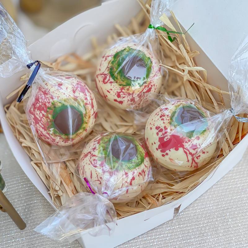 Hot Chocolate Eyeball Bombs