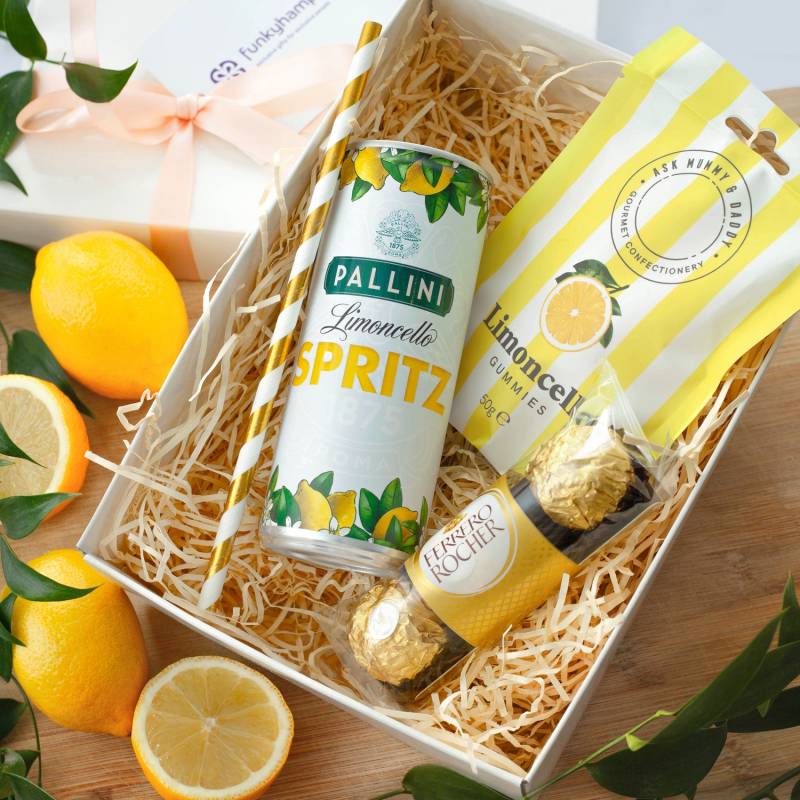 Italian Limoncello Spritz & Sweets Gift
