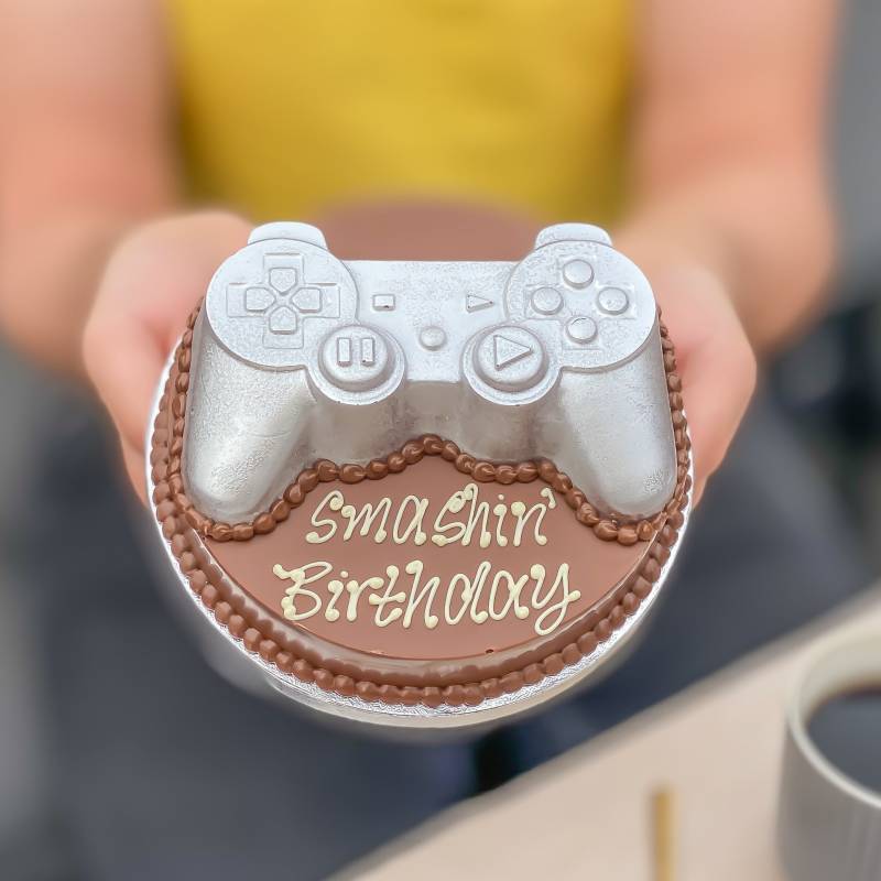 Mini Gamers Smash Cake