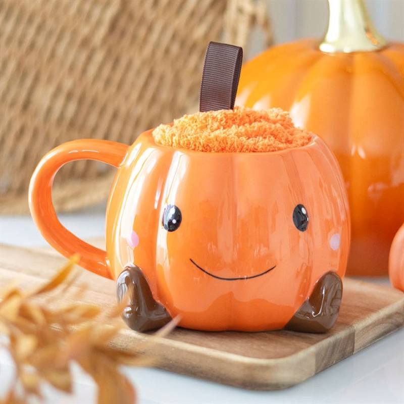 Pumpkin Mug & Cosy Socks Gift Set
