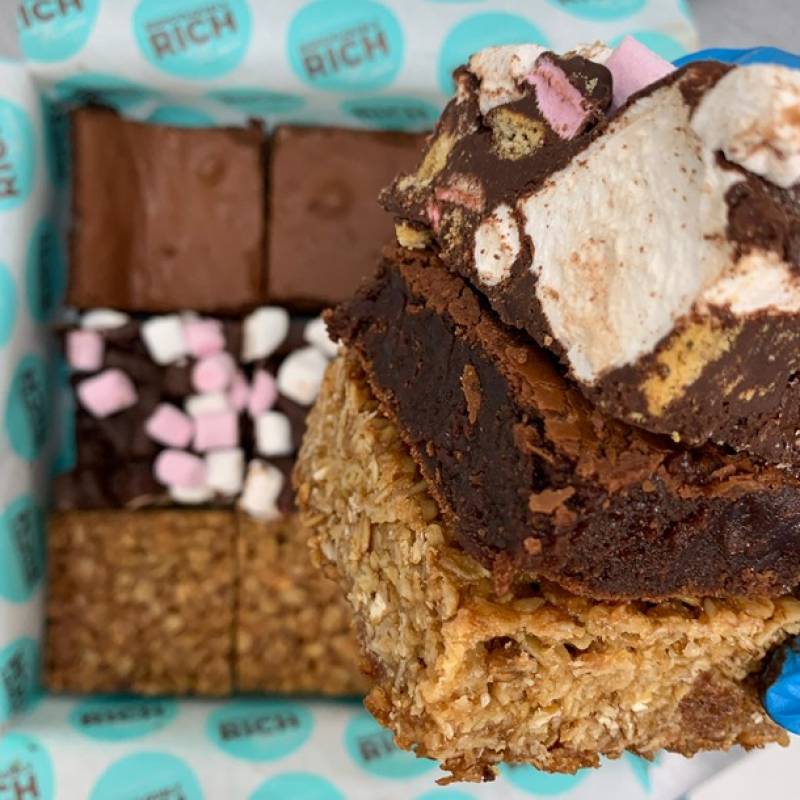 Traditional Cakes Mix Box