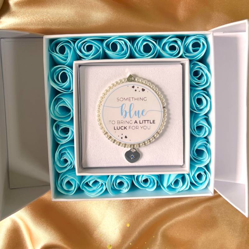 Something Blue Bridal Pearl Bracelet Gift Set