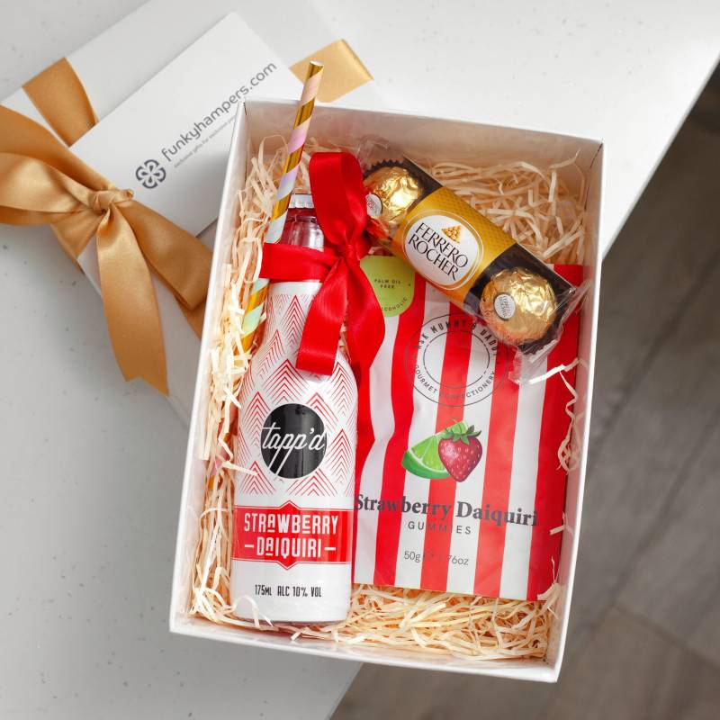 Strawberry Daiquiri Lovers Treat Hamper