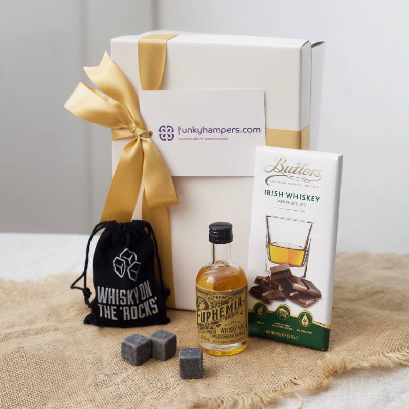 Whiskey Lovers Gift Box